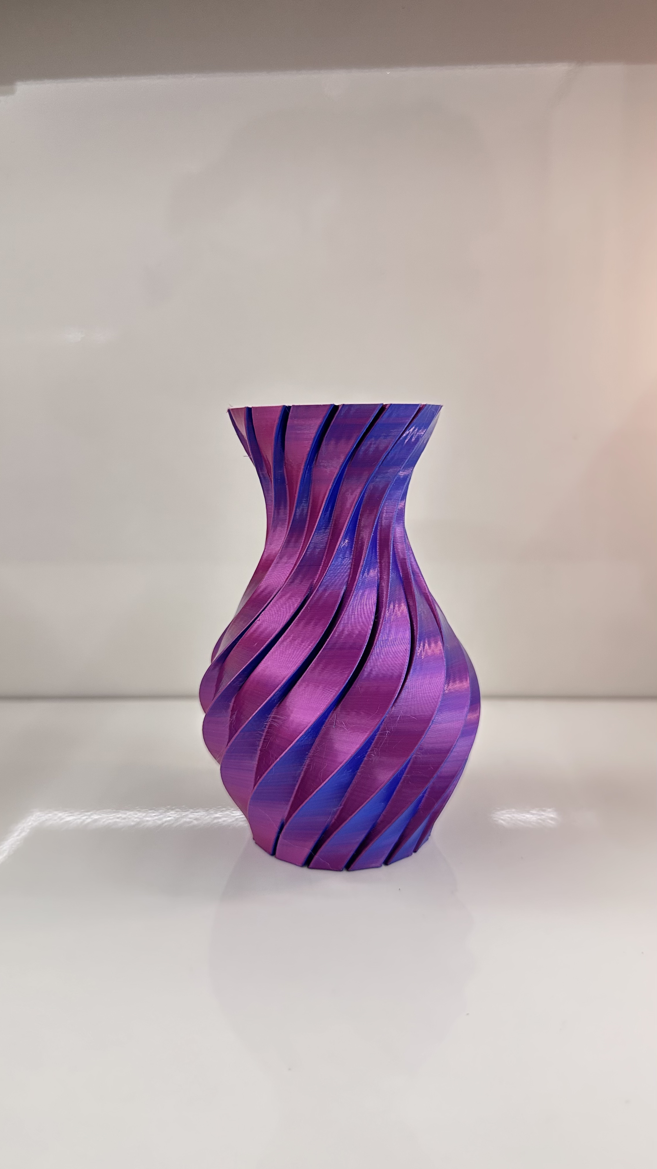 Silk Swirl Flower Vase – 3D Printed Shiny Decorative Vase for Dried & Artificial Flowers, Home & Office Decor — photo 3