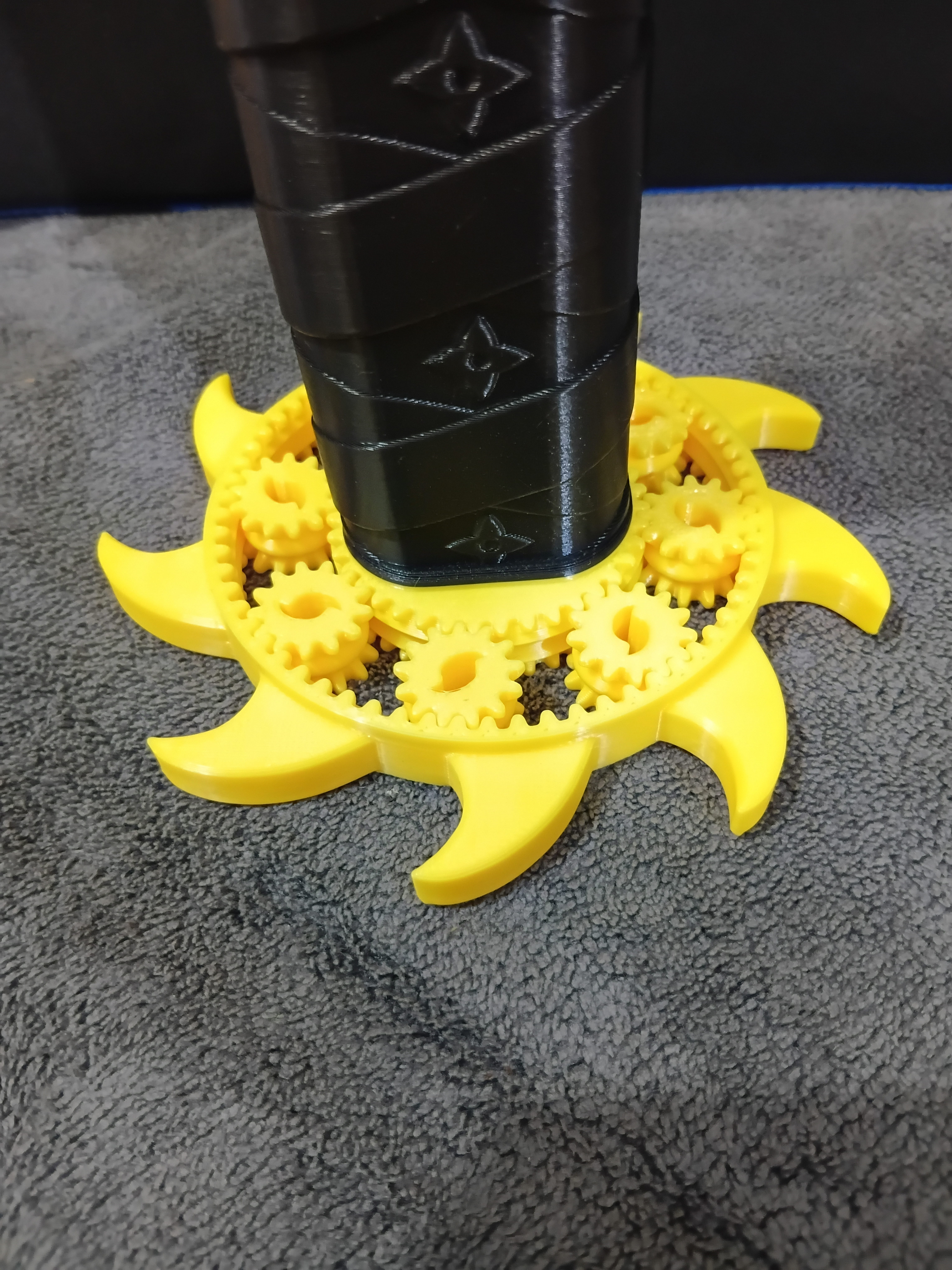 3D Printed Collapsible Fidget Toy | Retractable Sensory Desk Toy | Stress Relief Collectible | Multiple Sizes & Colors — photo 3