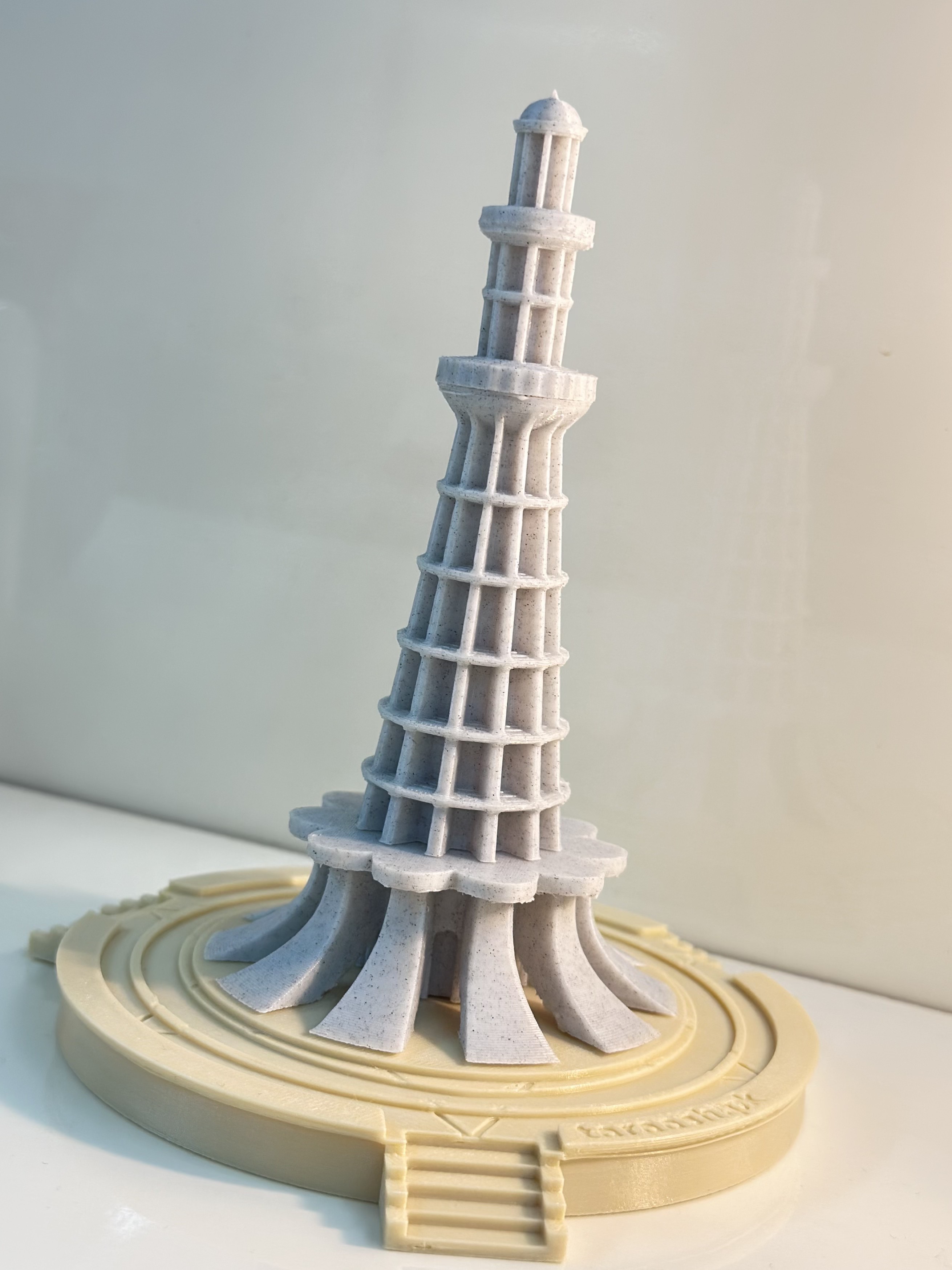 Minar-e-Pakistan – Marble-Textured — photo 2